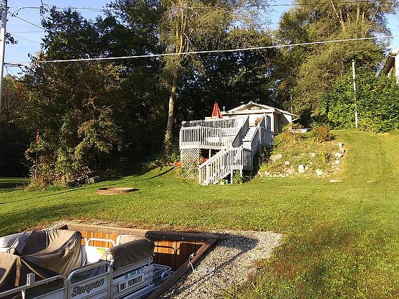 4th image of 457 Siam Dr