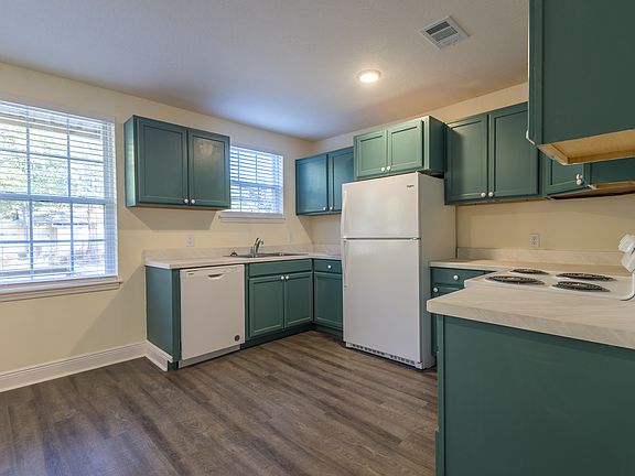2nd image of 350 S 11th Ave #2