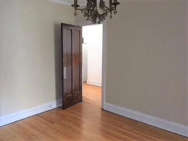 3643 N Hermitage Ave #2 — Photo 5