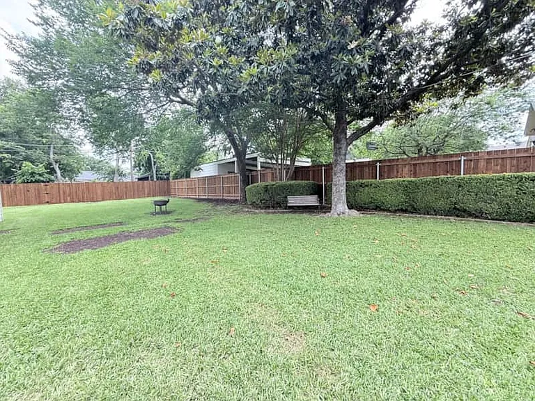 3505 Hilltop Rd — Photo 3