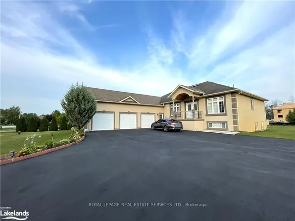 16 Wasaga Sands Dr, Wasaga Beach, ON L9Z 1J6