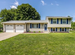 420 Meadowview Ln, Greenwood, IN 46142