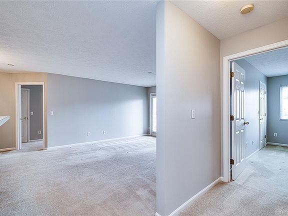 4th image of 1655 Piper Ln APT 103