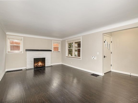 3rd image of 4161 Linden Ave