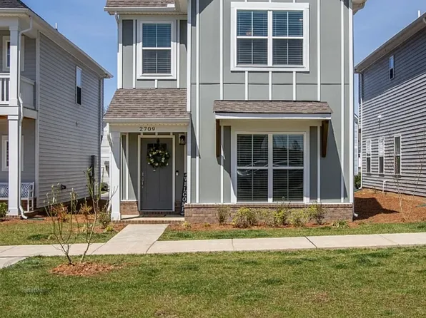 2709 Wind Gap Dr, Columbia, TN 38401