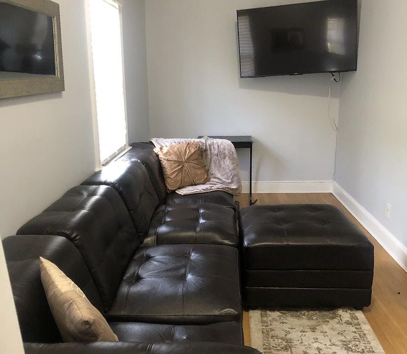 1st image of 43 Hillview Ave #2