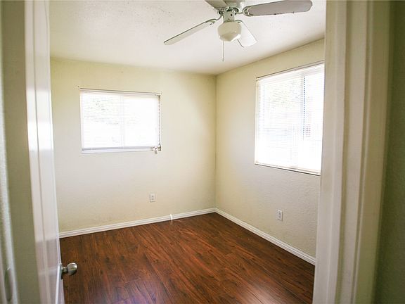 Bedroom #1