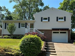 1586 Kingsley Ave, Akron, OH