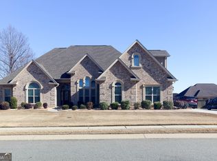 202 Stacy Ln, Warner Robins, GA 31088