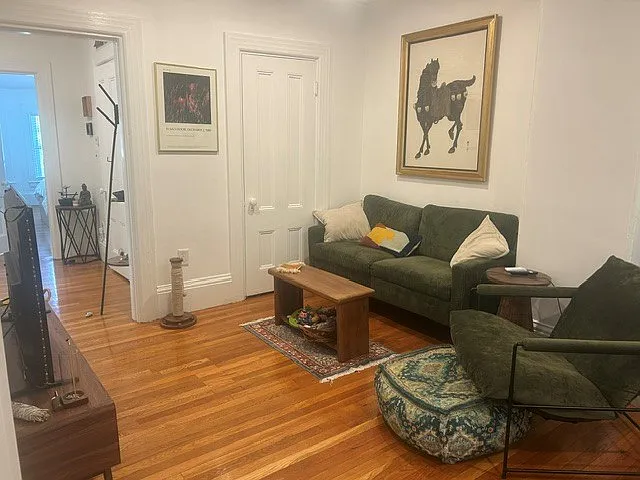 49 Walter St #2 — Photo 8