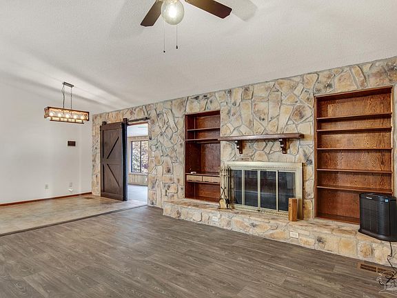 4th image of 4413 Citadel Dr