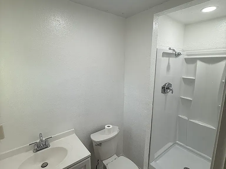 Riverview Rd — Photo 24