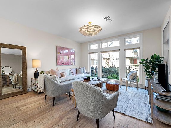 2nd image of 10 Bayharbor Way