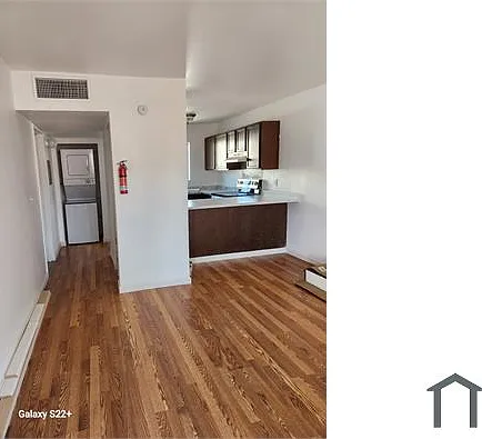 844 Sagman St #C — Photo 8
