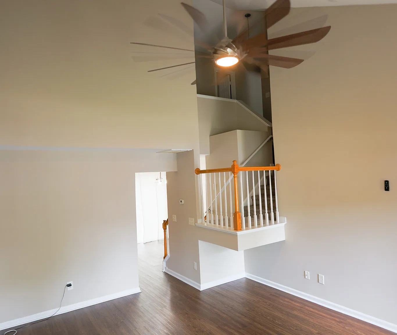 3 bed, 2.5 bath, 1319 sqft, $2,200 — Photo 4