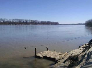 109 Hickory St, Ozark, AR 72949