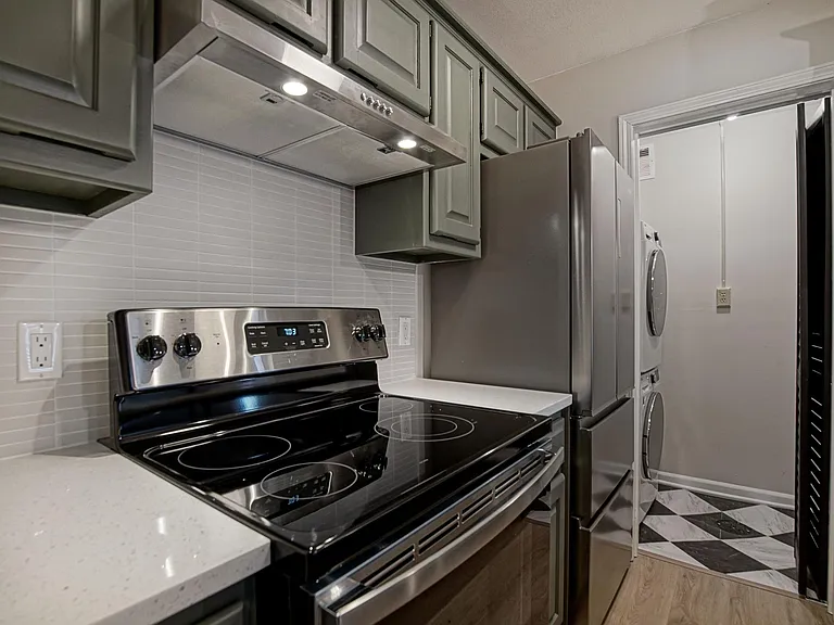 12021 W 58th Pl #A — Photo 2