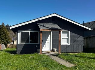 1331 Douglas St, Crescent City, CA 95531
