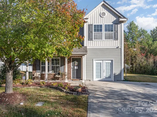 1543 Logan Patrick Ct, Gastonia, NC 28052