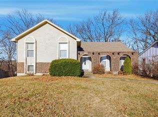 6708 NW 50th St, Kansas City, MO 64151