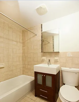 Rented by Platinum Properties | media 16