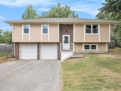 405 E Rose Cir, Odessa, MO, 64076