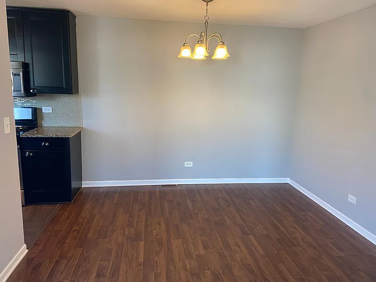 1947 Hancock Dr #5504 — Photo 3