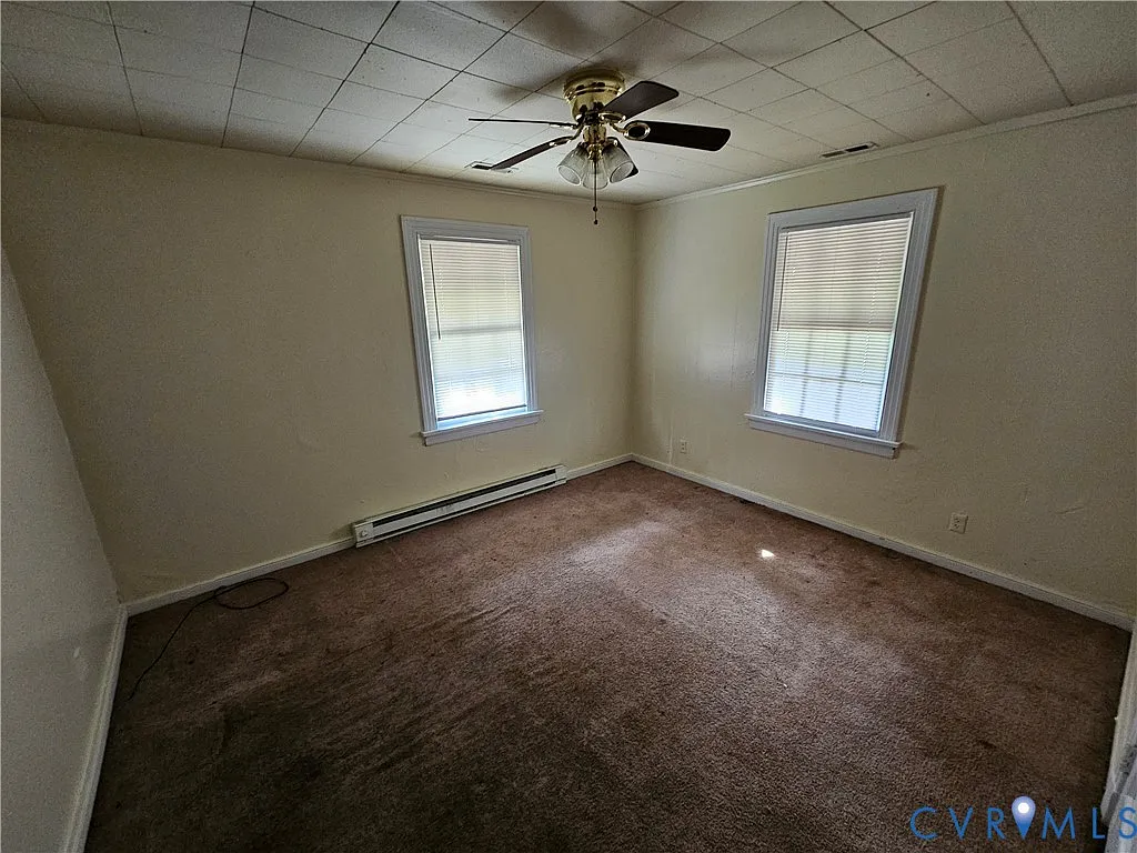 2 bed, 1.0 bath, 744 sqft, $1,050 — Photo 4