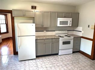 75 Ridgewood St #2, New Britain, CT 06053