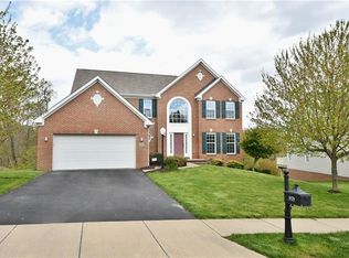 1879 Pioneer Dr, Sewickley, PA 15143