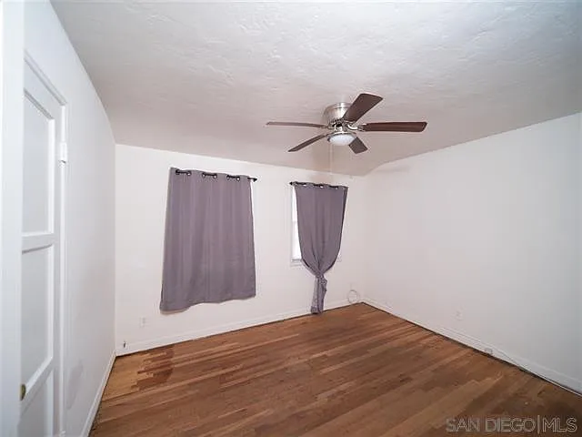 4960 63rd St — Photo 15
