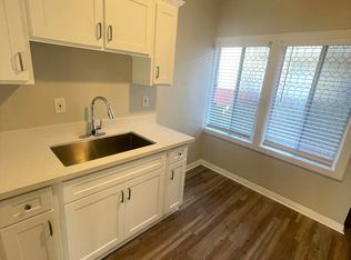 1310 E 7th St, Long Beach, CA 90813