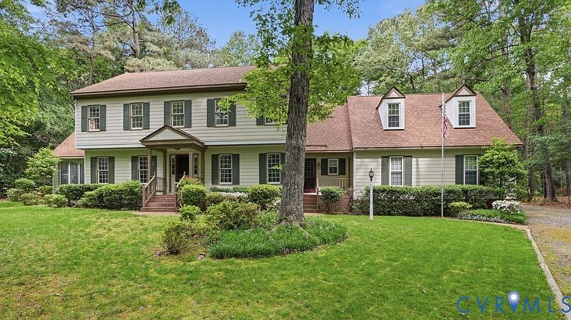 1st image of 8407 Knollwood Ct