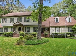 8407 Knollwood Ct, Mechanicsville, VA 23116