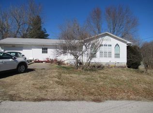 402 S 4th St, Greenfield, MO 65661