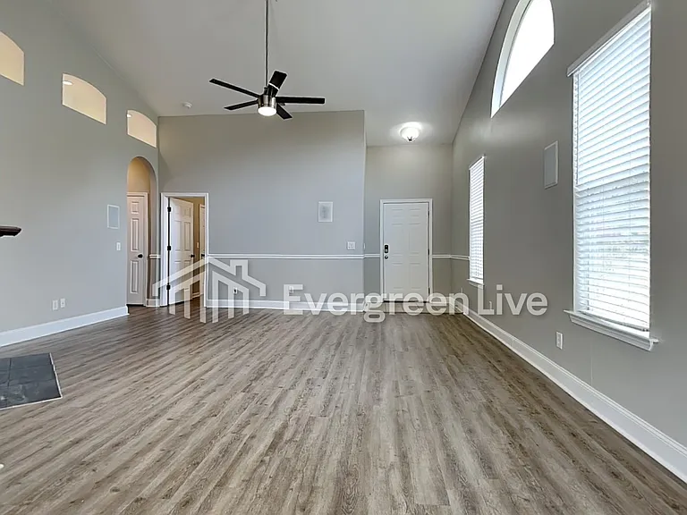 114 Marigold Dr — Photo 24