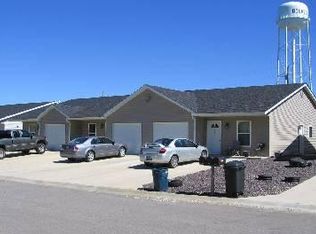 132 Wiese Pkwy, Bourbon, MO 65441