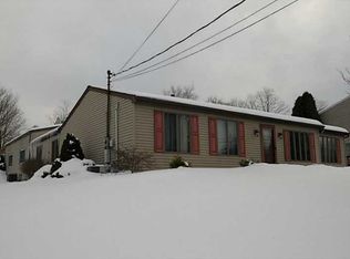 48 Bock Ln, Baden, PA