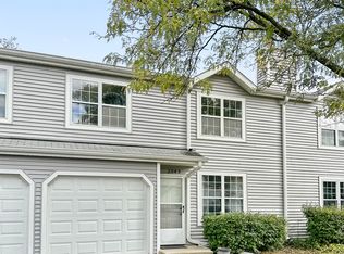 2045 Countryside Ln, Round Lake Beach, IL