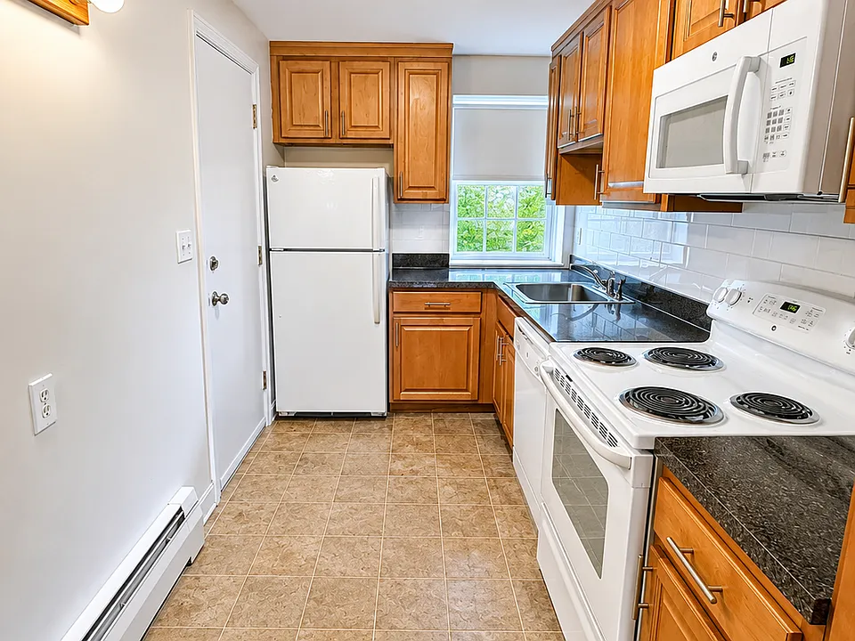 42 Worthen Rd #2