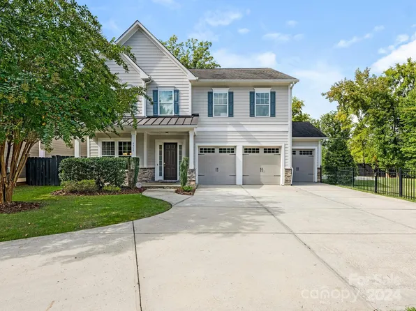 7915 Alexander Rd, Charlotte, NC 28270