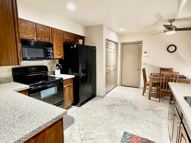 9126 W Kimberly Way — Photo 7