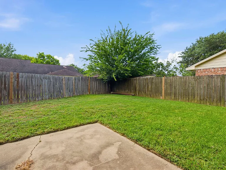 3611 Macon Place Ct — Photo 13
