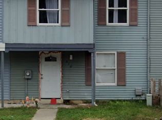 570 W Loch Lomond Dr, Sicklerville, NJ 08081
