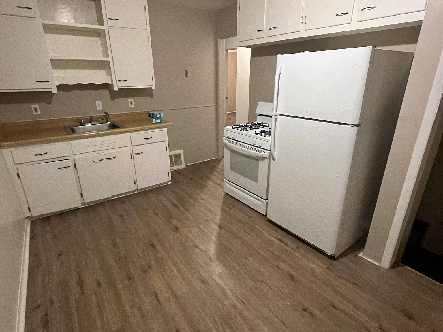 2 bed, 714 sqft, $1,195 — Photo 1