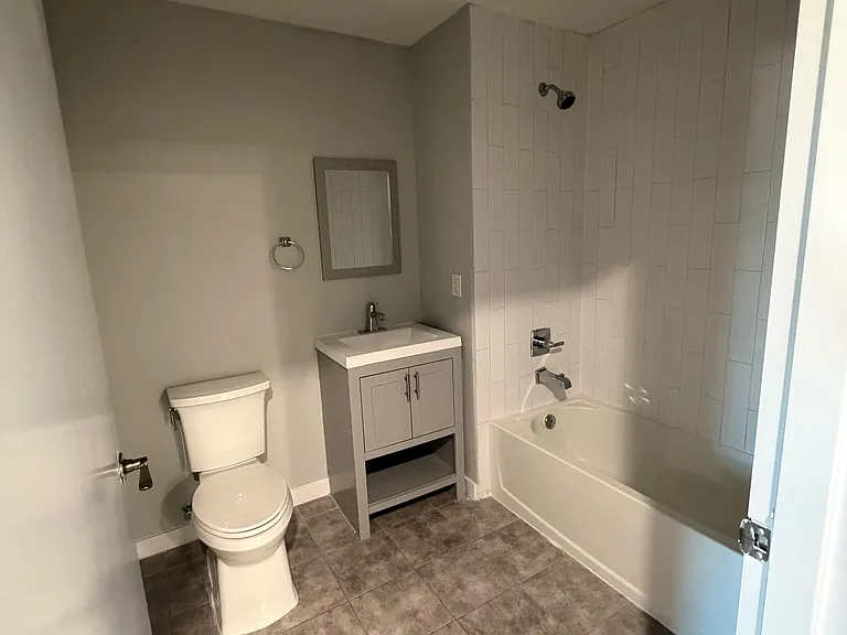180 Cedar St #312 — Photo 7