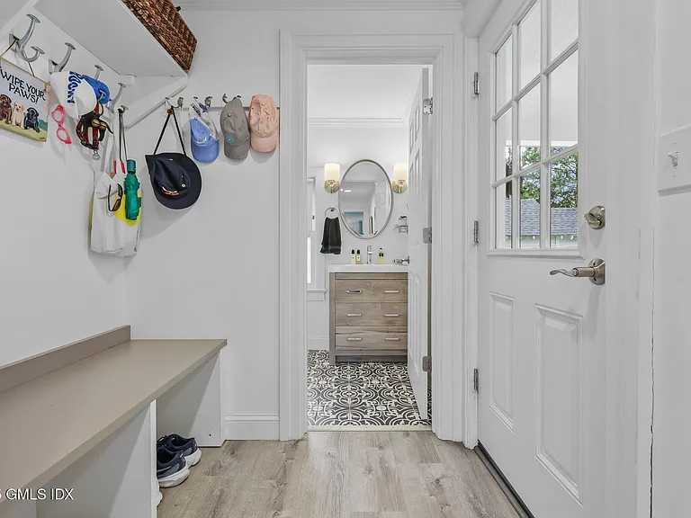 1 Cherry Ln — Photo 6