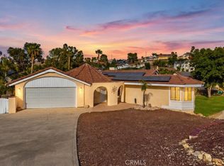22032 San Joaquin Dr W, Canyon Lake, CA 92587