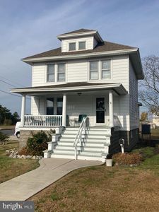 52 Maryland Ave, Crisfield, MD, 21817