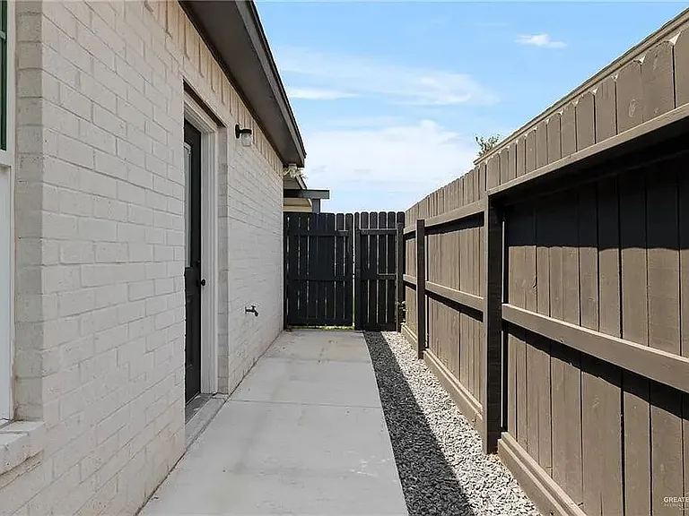 5904 Sandpiper Ave #2 — Photo 10